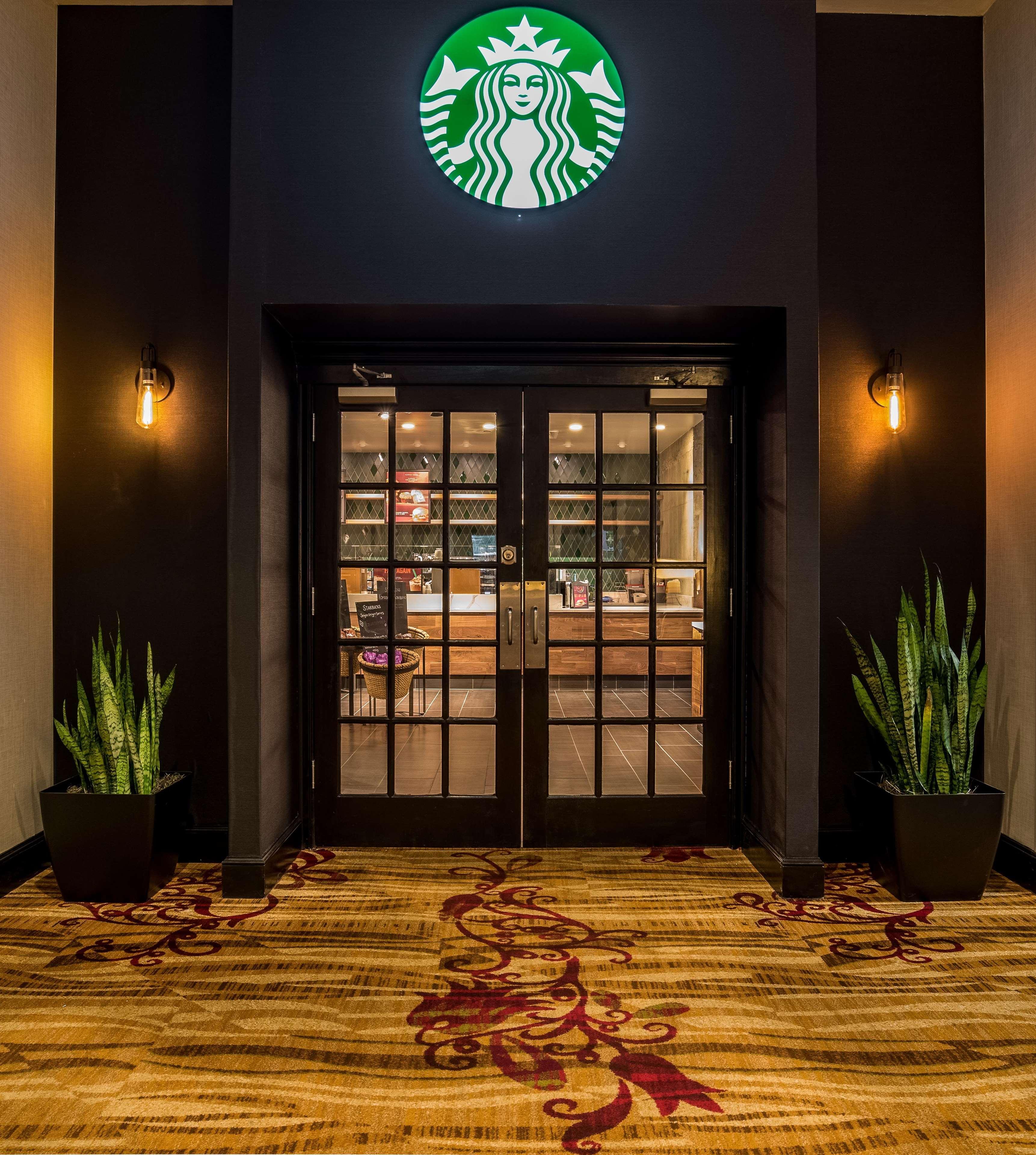 Hilton Fort Wayne At The Grand Wayne Convention Center (Adults Only) Exteriör bild