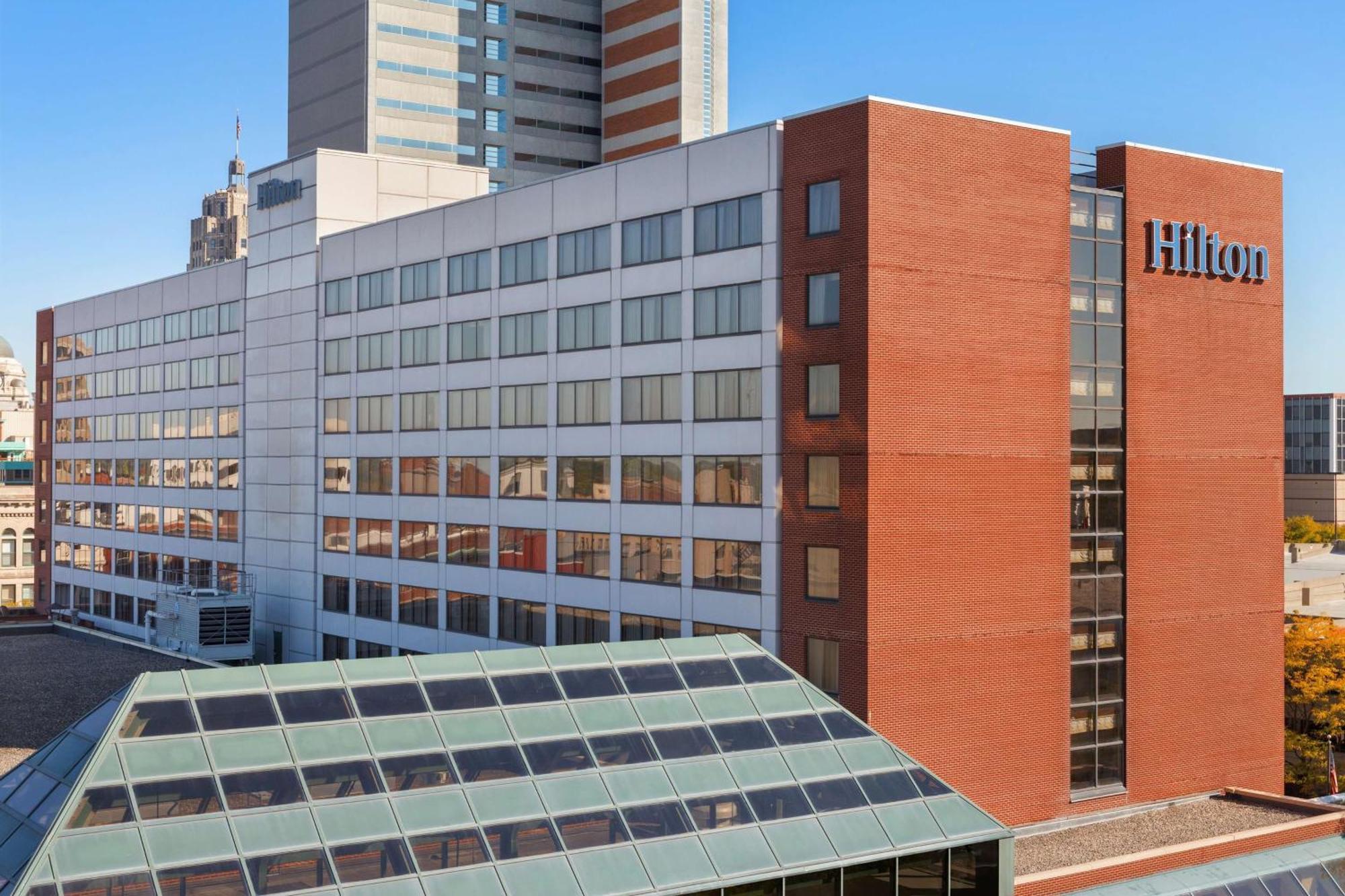 Hilton Fort Wayne At The Grand Wayne Convention Center (Adults Only) Exteriör bild