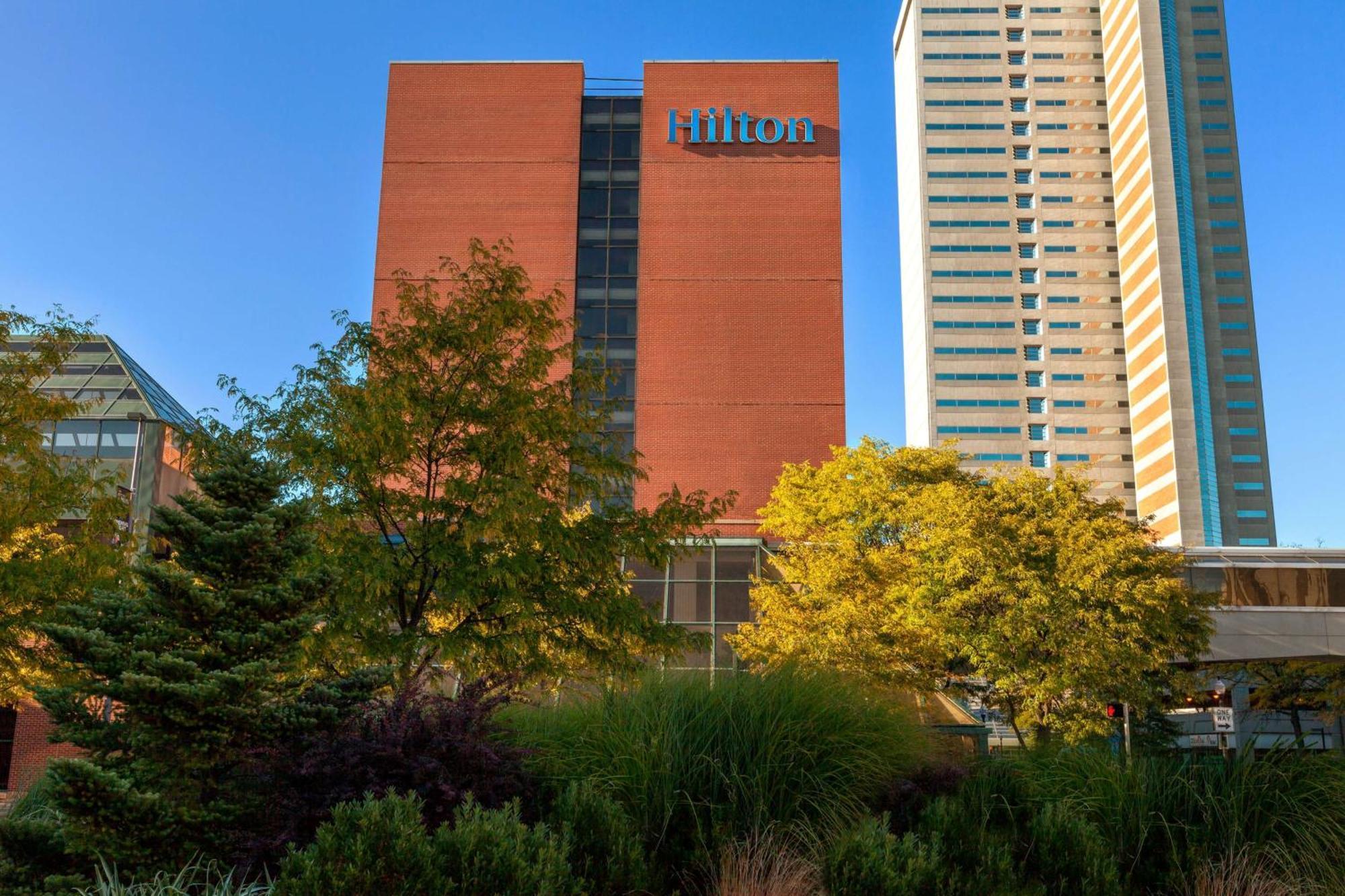 Hilton Fort Wayne At The Grand Wayne Convention Center (Adults Only) Exteriör bild