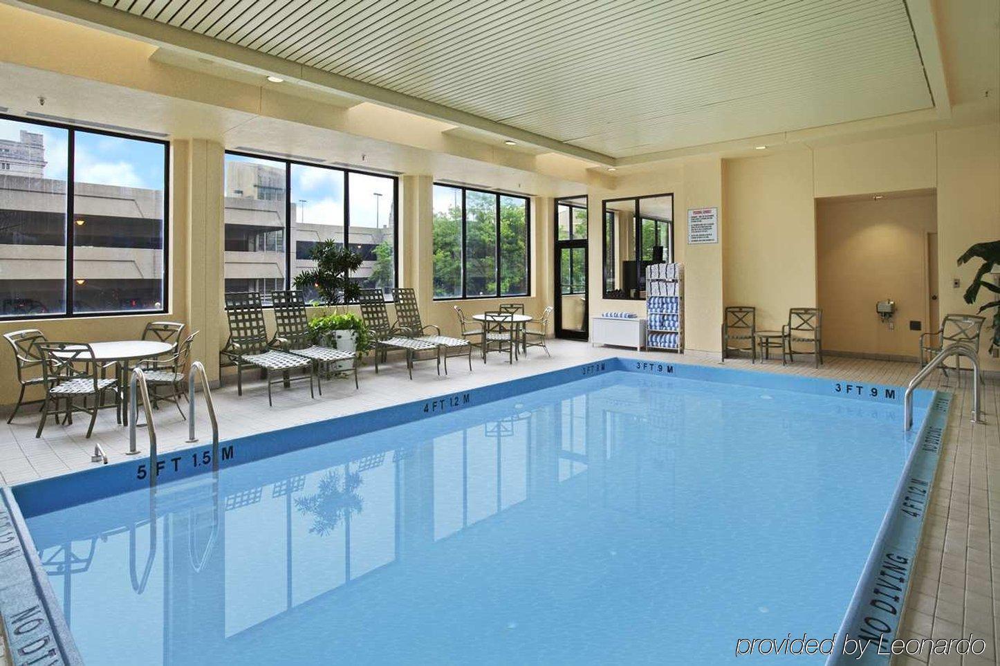 Hilton Fort Wayne At The Grand Wayne Convention Center (Adults Only) Bekvämligheter bild
