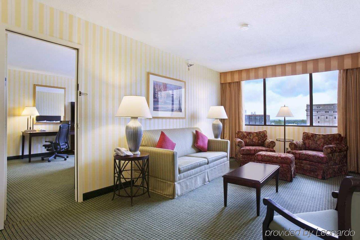 Hilton Fort Wayne At The Grand Wayne Convention Center (Adults Only) Rum bild